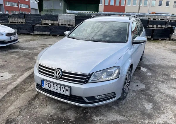 samochody osobowe Volkswagen Passat cena 23500 przebieg: 348555, rok produkcji 2012 z Poznań